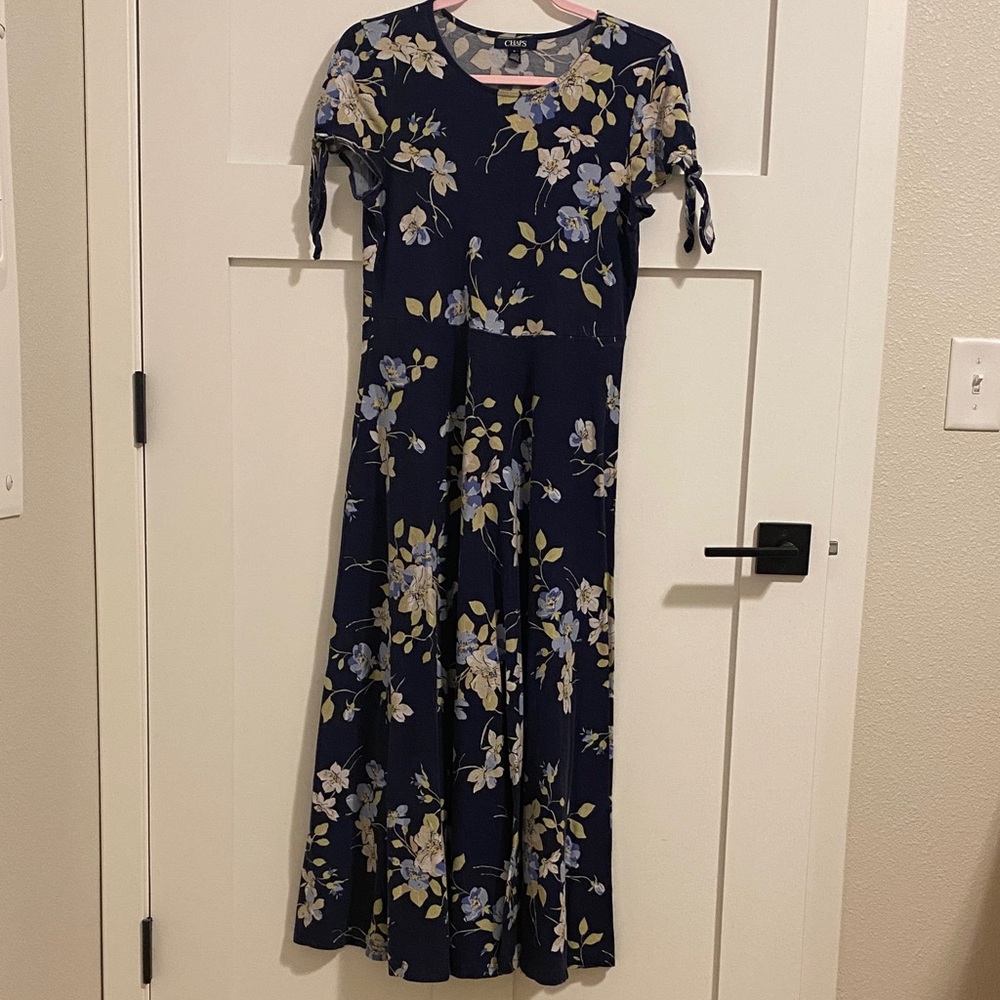 Chaps Navy Floral Long Sleeve Dress